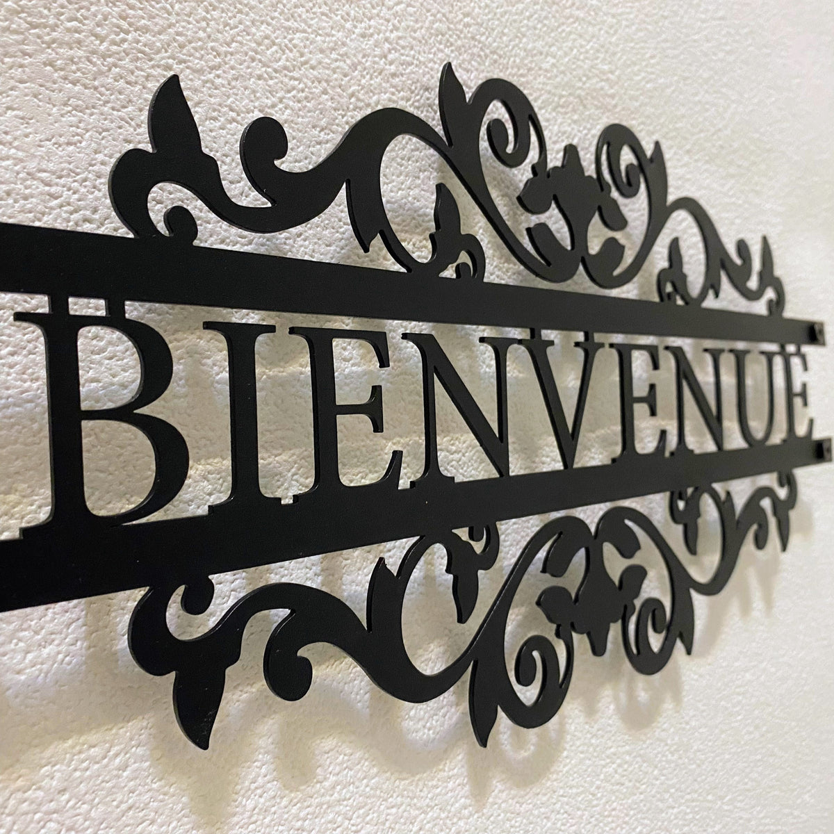 Plaque Bienvenue en métal noir à arabesques, déco d'entrée, vue 4