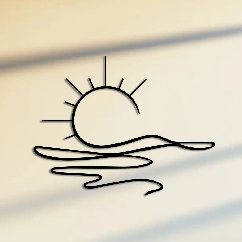 Soleil rayonnant sur les vagues, décoration murale en métal noir