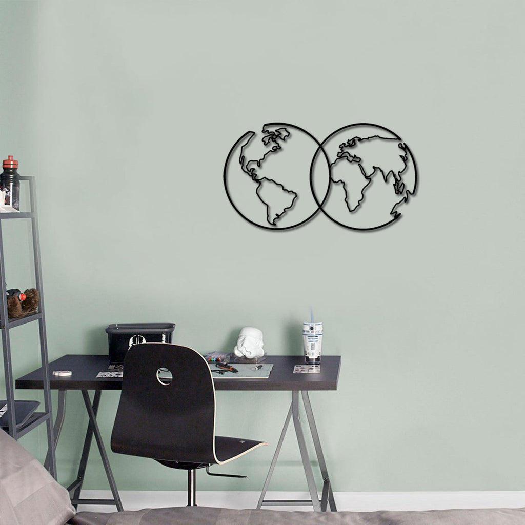 Carte du monde en deux hémisphères entrelacés, métal noir, vue 4