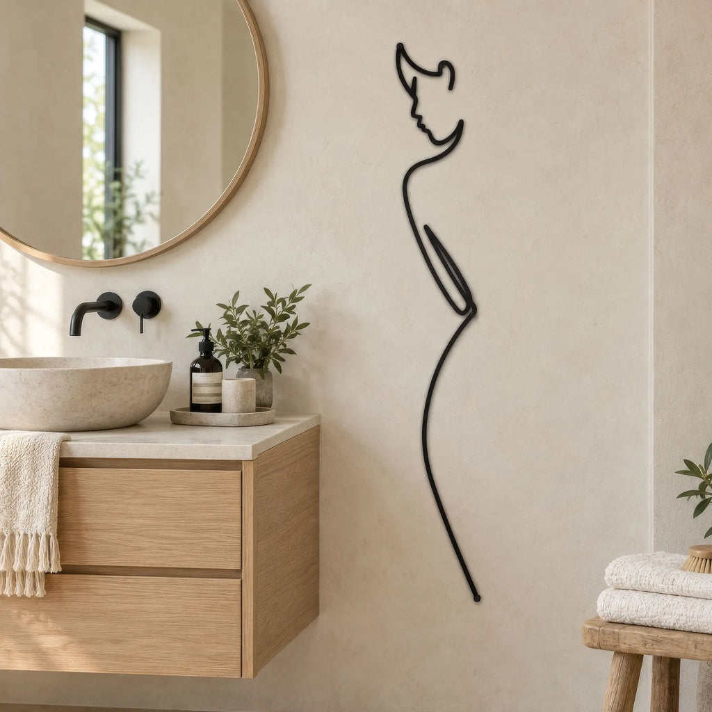 Silhouette de femme en une ligne, déco murale verticale en métal