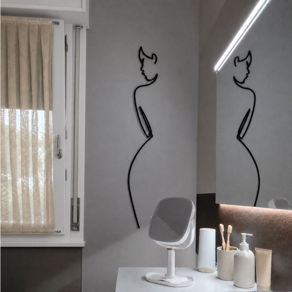 Silhouette de femme en une ligne, déco murale verticale en métal, vue 4