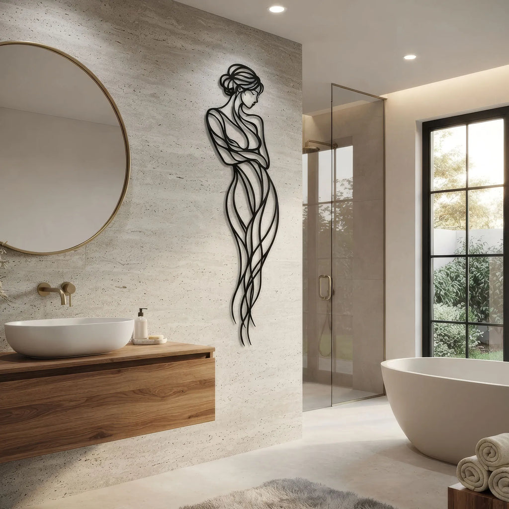 Femme en chignon aux lignes fluides, déco murale verticale, vue 3