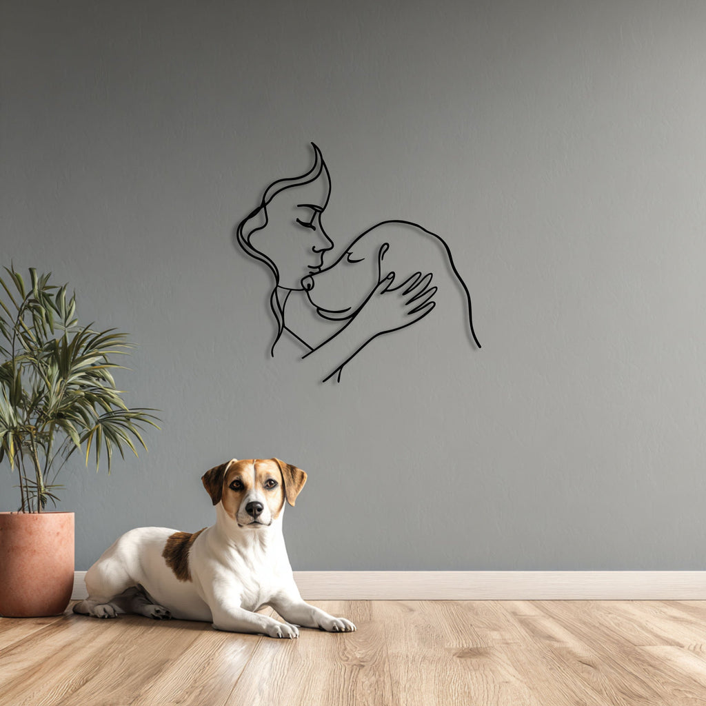 Femme embrassant son chien en métal noir, déco murale, vue 3